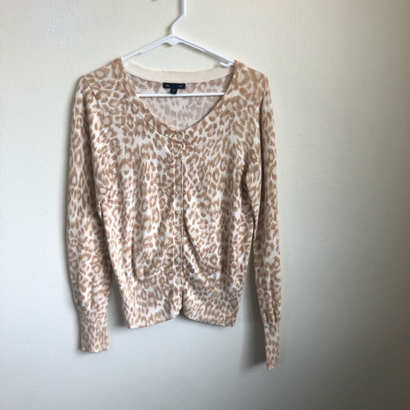 Gap Cheetah Leopard Button Up Cardigan - Picture 7 of 7